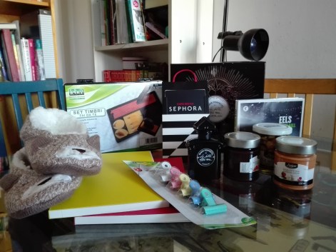 Regali_natale2017_elenatrastelleegomitoli