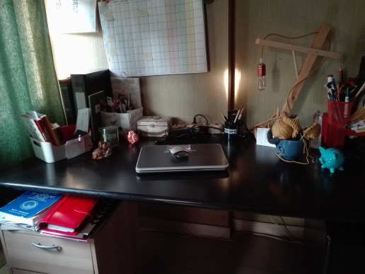 Scrivania_dopo_elenatrastelleegomitoli