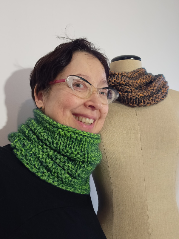 Scaldacolli realizzati in un filato composto da merino e poliestere riciclato